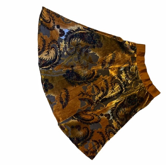 VTG Velvet Embellished Paisley Shirt - Picture 2 of 8